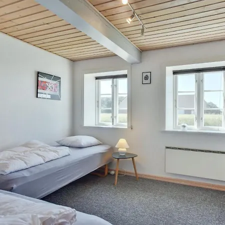 Casa de Férias Ejna By Interhome